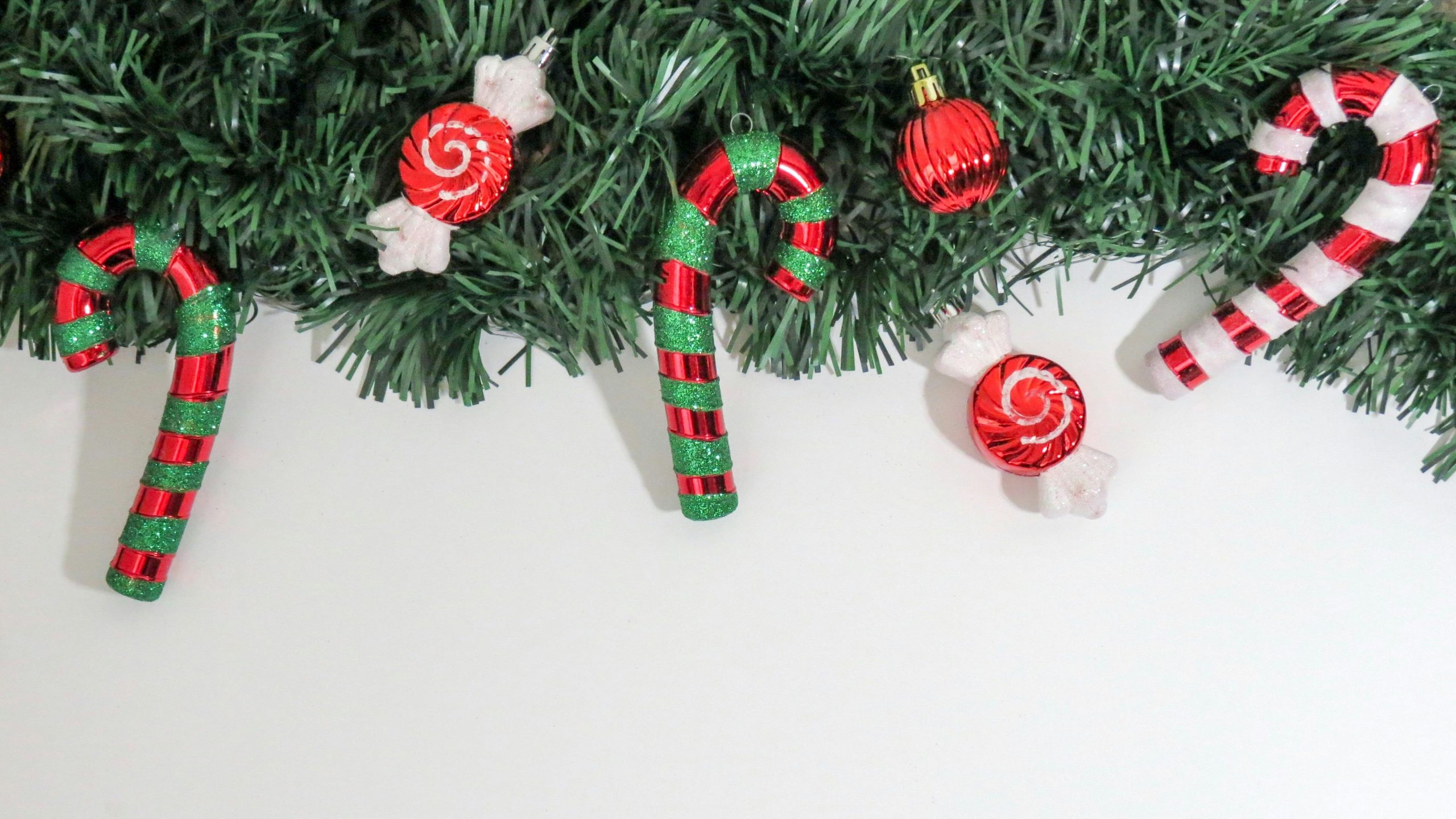 Kas po vieną, kas porom švenčiame Kalėdas